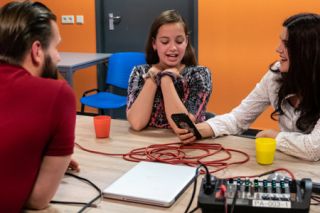 Dossier Taal en kunst - workshop de rijdende popschool